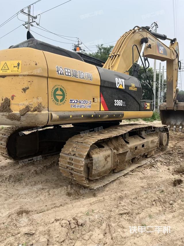 整機(jī)右后45°(整機(jī)外觀(guān)) 整機(jī)右后45°(整機(jī)外觀(guān))