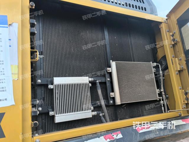 散热器正面（大件舱室）