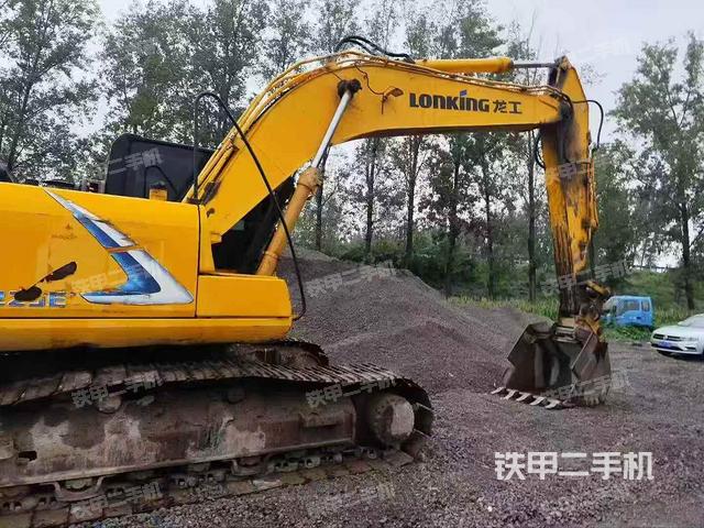 整機右后45°(整機外觀) 整機右后45°(整機外觀)
