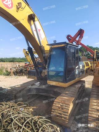 卡特彼勒336D2液压挖掘机实拍图片