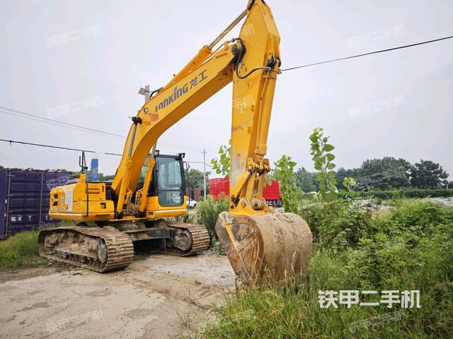 右前45(整機(jī)外觀) 右前45(整機(jī)外觀)