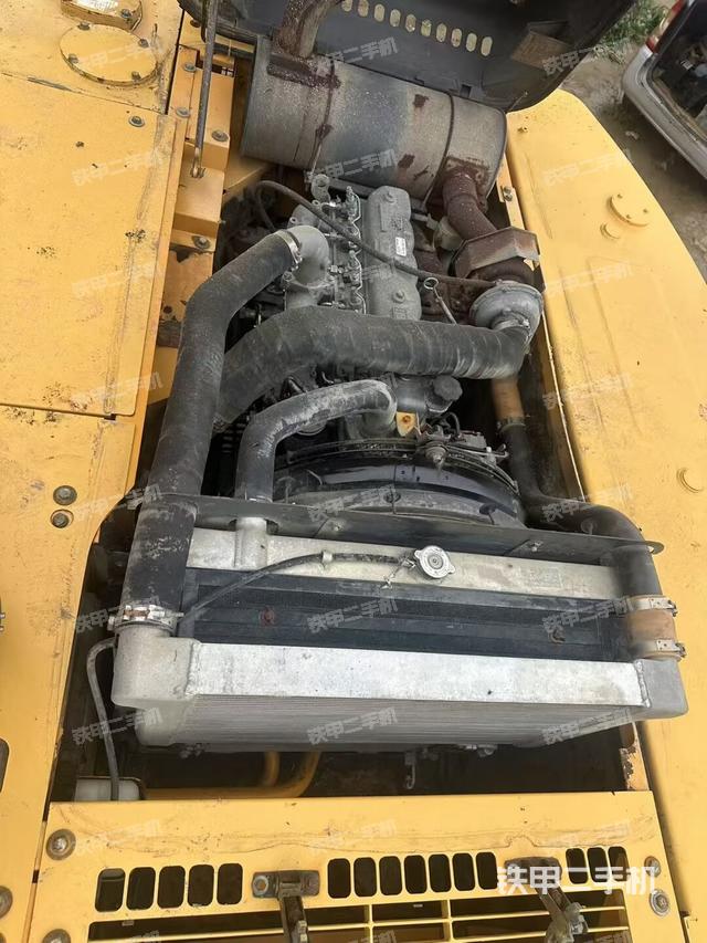 發(fā)動(dòng)機(jī)整體俯視（整機(jī)外觀）