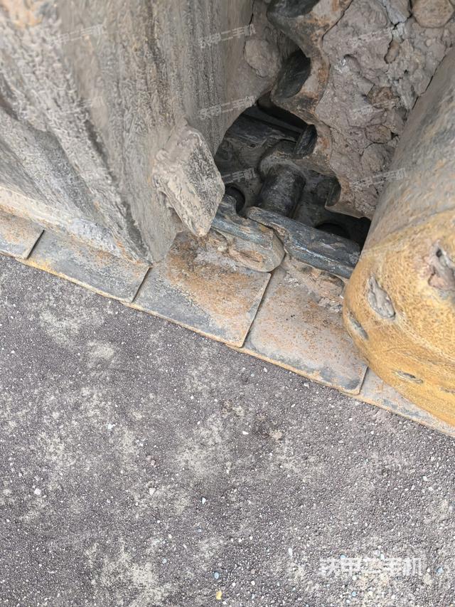 左驅(qū)動輪(行走機構(gòu)) 左驅(qū)動輪(行走機構(gòu))