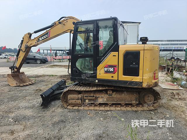 三一重工SY75C(国四)挖掘机