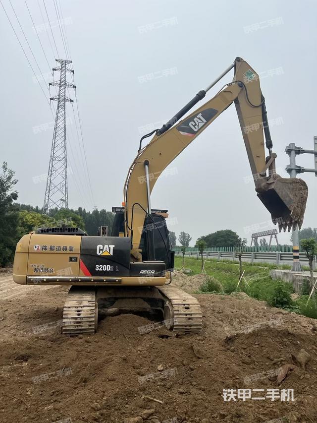 整機(jī)右后45°(整機(jī)外觀) 整機(jī)右后45°(整機(jī)外觀)