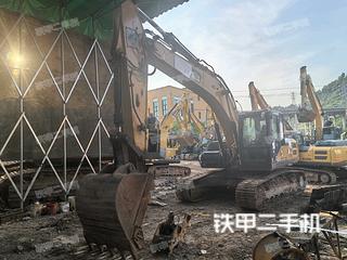 徐工XE215DA挖掘机实拍图片