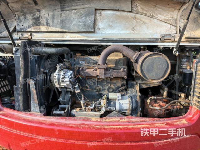 發(fā)動(dòng)機(jī)整體俯視(整機(jī)外觀) 發(fā)動(dòng)機(jī)整體俯視(整機(jī)外觀)