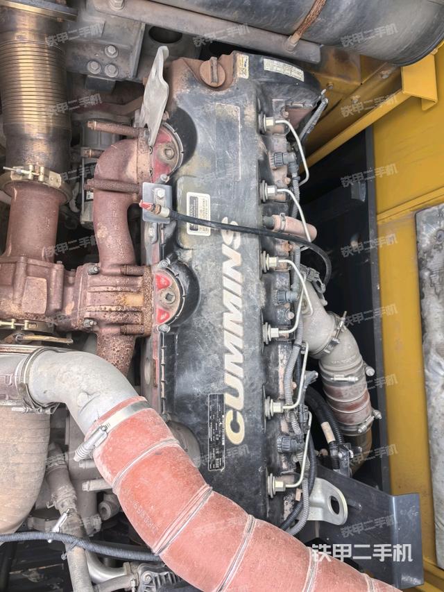 气门室盖螺丝特写（上车部件）