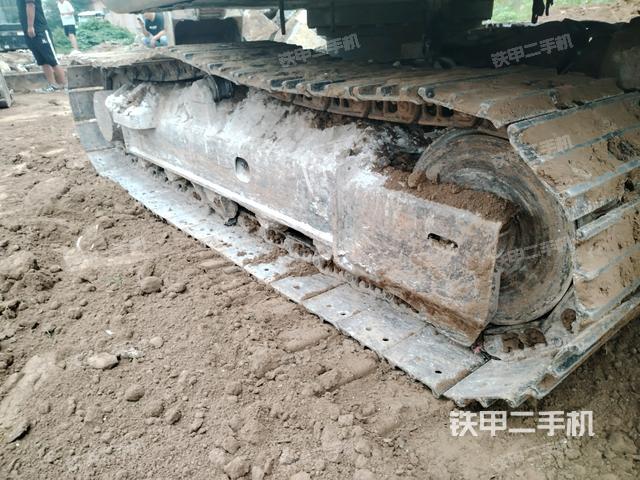 左側履帶整體?(行走機構) 左側履帶整體?(行走機構)