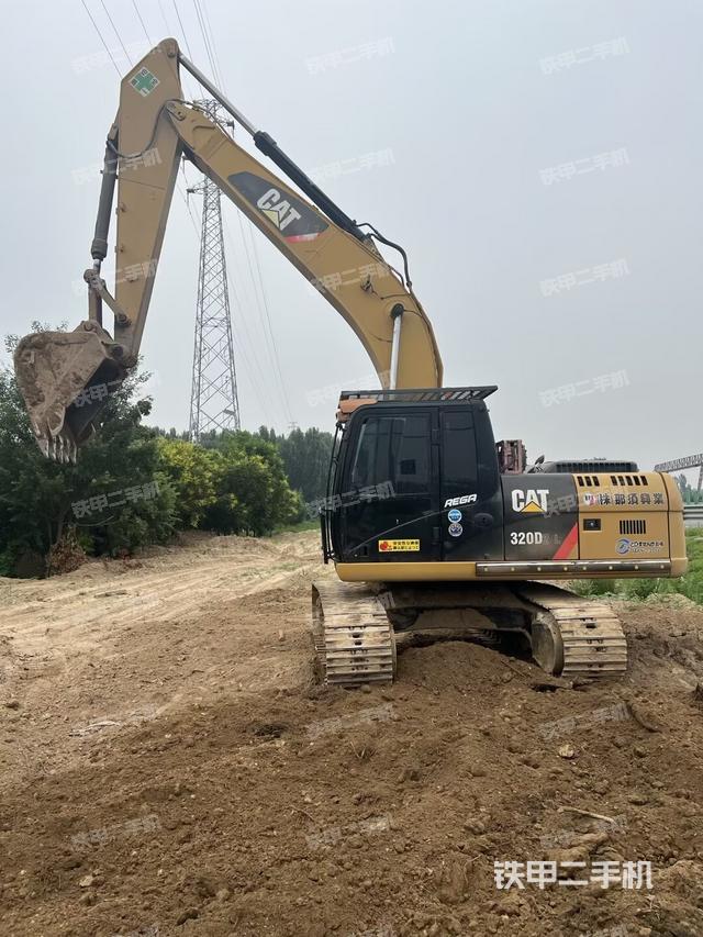卡特彼勒320D2L液压挖掘机