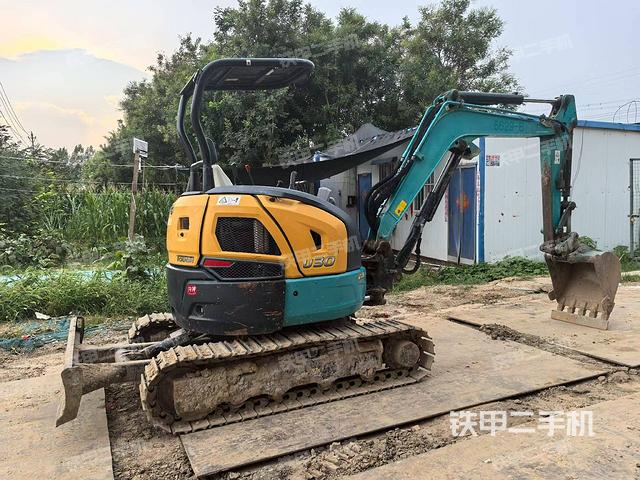 整機(jī)右后45°（整機(jī)外觀）