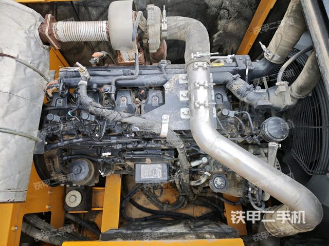 發(fā)動(dòng)機(jī)室(上車(chē)部件) 發(fā)動(dòng)機(jī)室(上車(chē)部件)