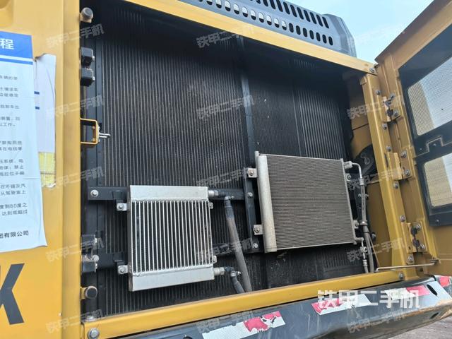 液压泵室（大件舱室）