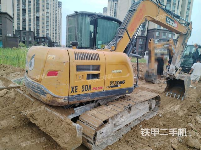 右后45(整機外觀) 右后45(整機外觀)
