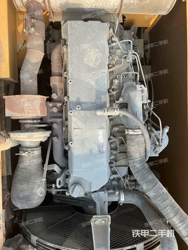 發(fā)動(dòng)機(jī)整體俯視（整機(jī)外觀）