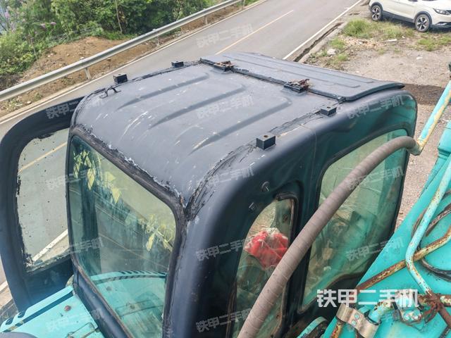 駕駛室頂部俯視(上車部件) 駕駛室頂部俯視(上車部件)