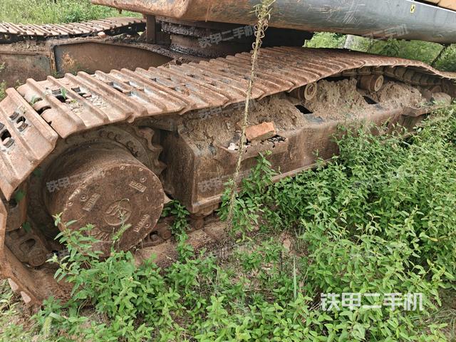右側(cè)行走馬達(dá)蓋板(行走機(jī)構(gòu)) 右側(cè)行走馬達(dá)蓋板(行走機(jī)構(gòu))