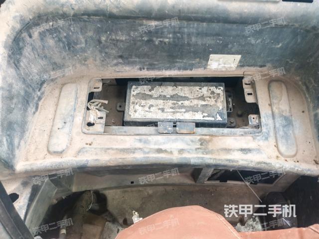 駕駛室正側(駕駛室部分) 駕駛室正側(駕駛室部分)