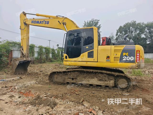 小松PC200-8M0挖掘机