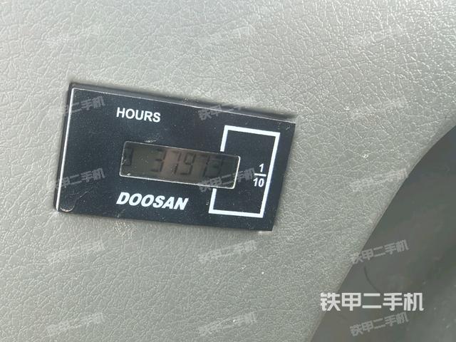 小时表(驾驶室部分) 小时表(驾驶室部分)