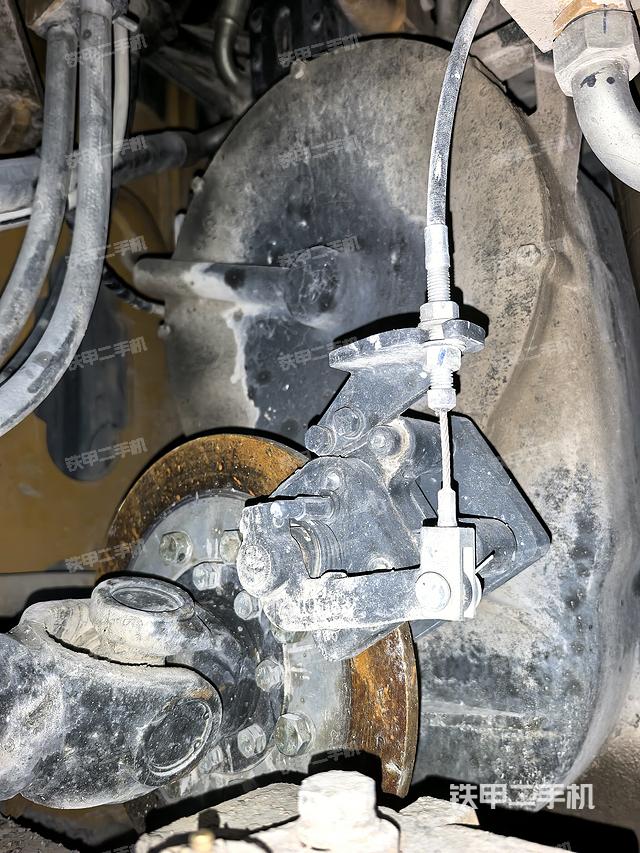 變速箱(整機(jī)外觀及大件) 變速箱(整機(jī)外觀及大件)