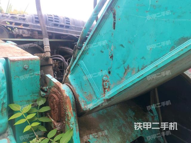 大臂根部?斜視(工作和回轉裝置) 大臂根部?斜視(工作和回轉裝置)