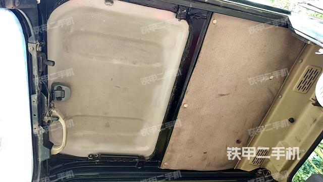 小時表(駕駛室部分) 小時表(駕駛室部分)