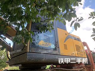 山东临工E680F挖掘机实拍图片