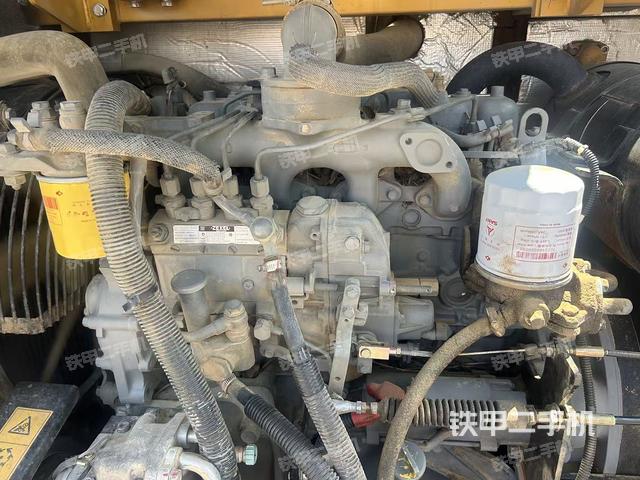 发动机整体俯视（整机外观）