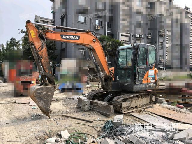 斗山DX60E-9CN挖掘機(jī)