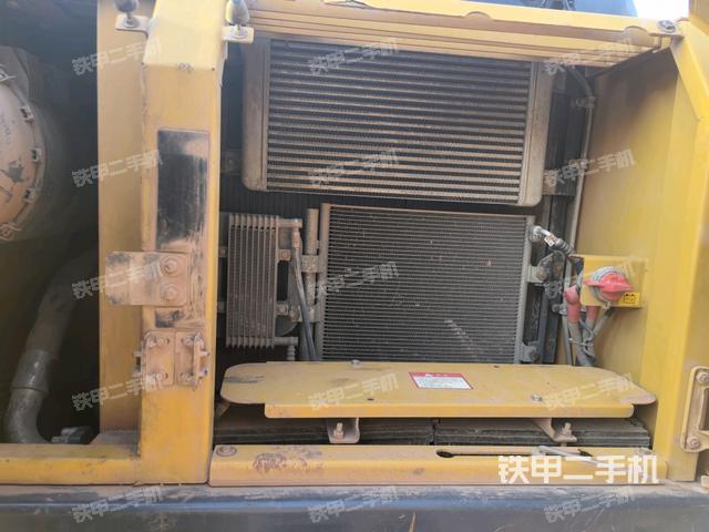 液壓泵室(大件艙室) 液壓泵室(大件艙室)