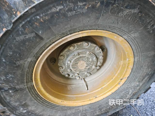 左导向轮（行走机构）