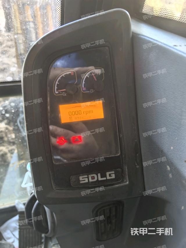 显示屏 （驾驶室部分）