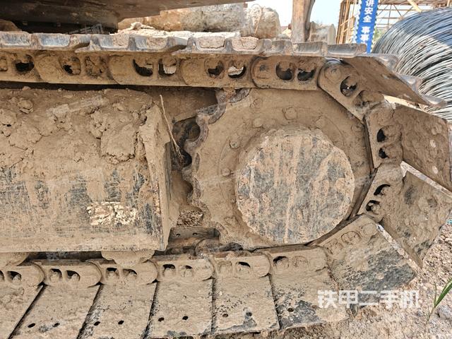 右導(dǎo)向輪(行走機(jī)構(gòu)) 右導(dǎo)向輪(行走機(jī)構(gòu))