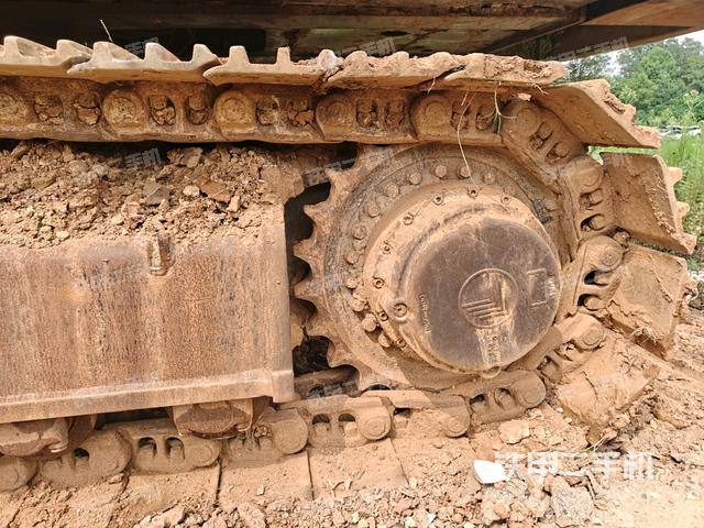 右驅(qū)動輪(行走機構(gòu)) 右驅(qū)動輪(行走機構(gòu))