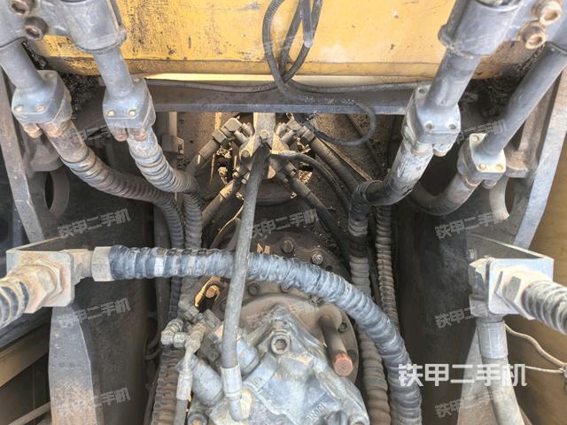 回轉(zhuǎn)馬達(dá)(上車(chē)部件) 回轉(zhuǎn)馬達(dá)(上車(chē)部件)