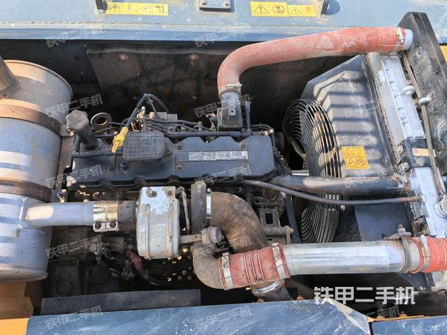 發(fā)動(dòng)機(jī)整體俯視(整機(jī)外觀) 發(fā)動(dòng)機(jī)整體俯視(整機(jī)外觀)