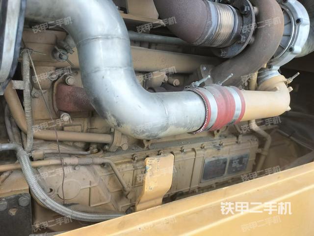 發(fā)動機右側(整機外觀及大件) 發(fā)動機右側(整機外觀及大件)