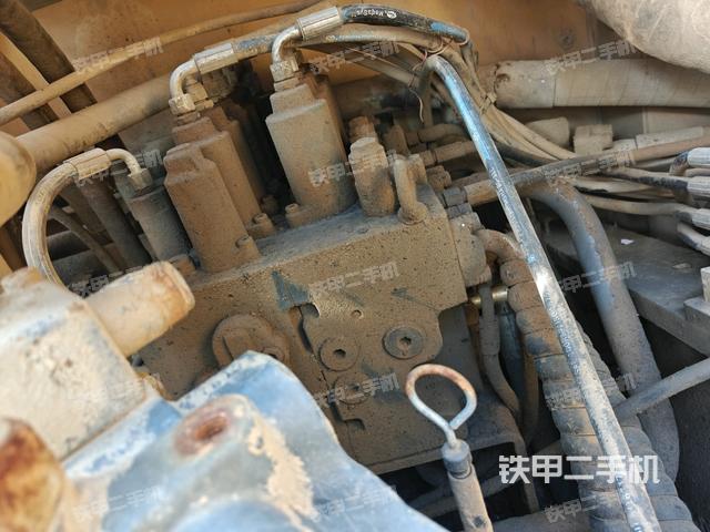 水箱+風(fēng)扇特寫(上車部件) 水箱+風(fēng)扇特寫(上車部件)