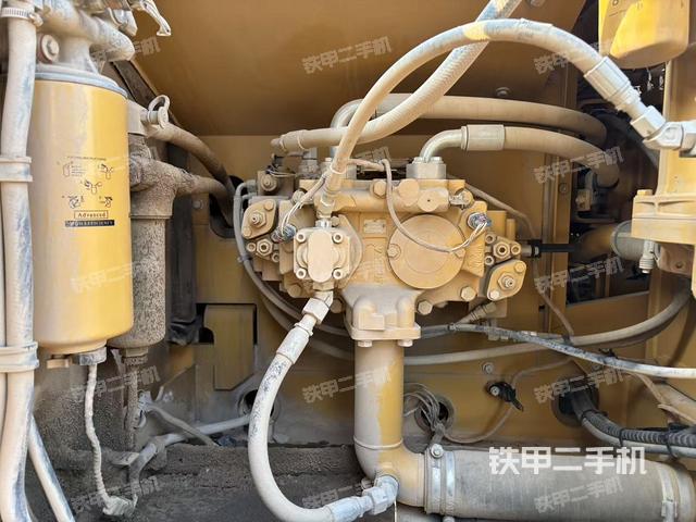 液壓泵室(大件艙室) 液壓泵室(大件艙室)