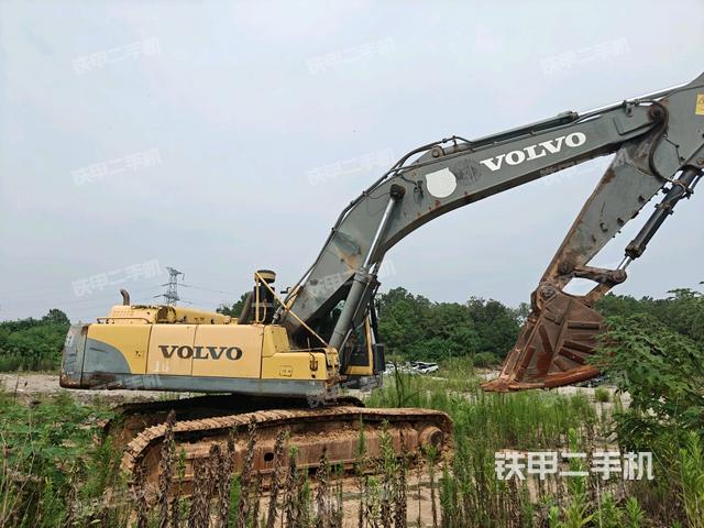 右前45(整機外觀) 右前45(整機外觀)