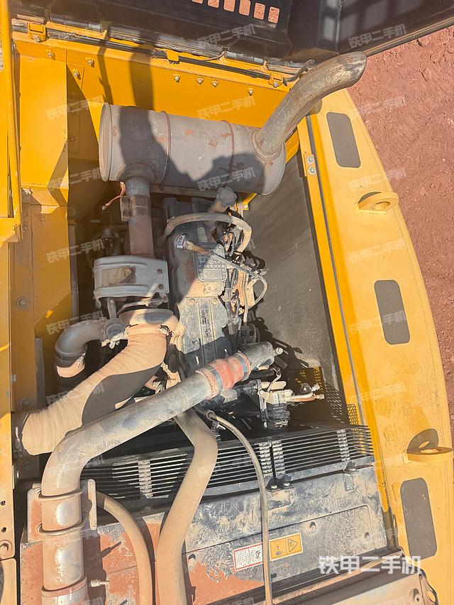 发动机整体俯视（整机外观）