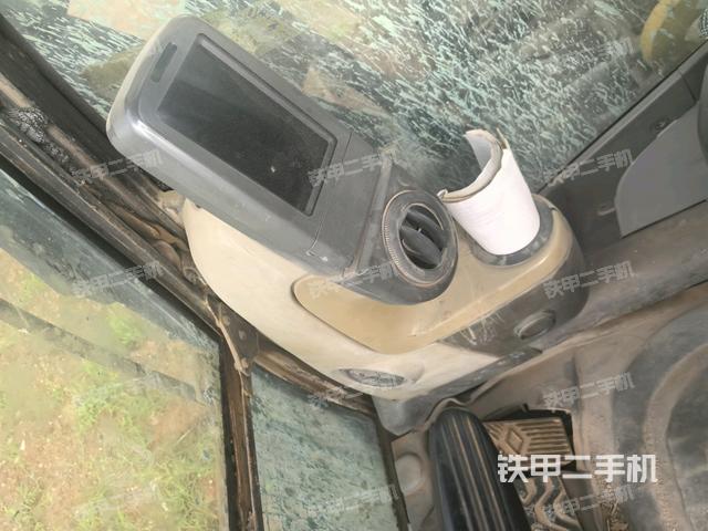 顯示屏?(駕駛室部分) 顯示屏?(駕駛室部分)
