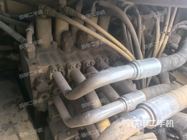 發(fā)動(dòng)機(jī)室(上車部件) 發(fā)動(dòng)機(jī)室(上車部件)