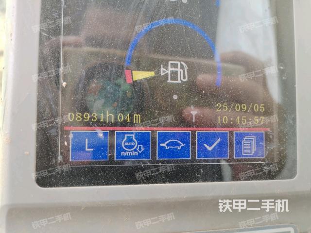小時表(駕駛室部分) 小時表(駕駛室部分)