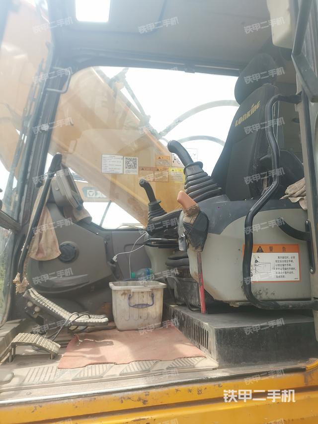 驾驶室整体（整机外观）