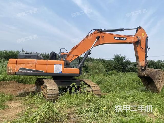 整機右后45°(整機外觀) 整機右后45°(整機外觀)