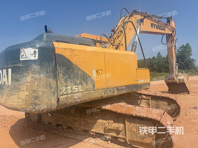 整機(jī)右后45°(整機(jī)外觀) 整機(jī)右后45°(整機(jī)外觀)