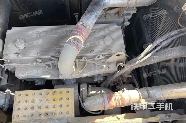 發(fā)動機整體俯視(整機外觀) 發(fā)動機整體俯視(整機外觀)