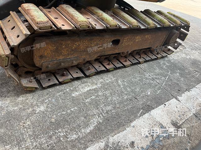 单侧履带整体（整机外观）